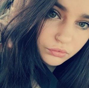 Meet your Posher, Trisha